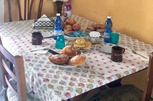 Il Melograno B&B With Private Bathrooms Aulla Εξωτερικό φωτογραφία